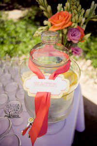 Lemonade_Water_Wedding_Display